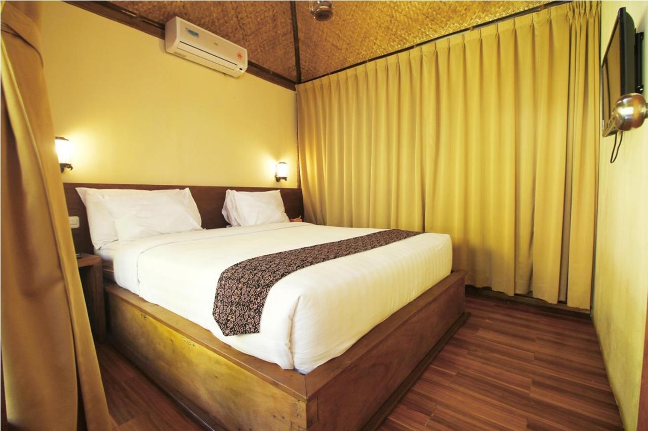 Cempaka Villa Magelang Exterior photo